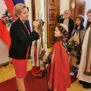 Sternsingen bei BM Susanne Raab
